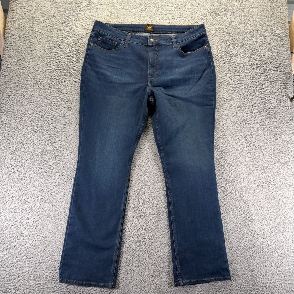 Lee Jeans Womens 18โ Blue Cotton Denim Bootcut Travel Workwear Faded Stretch
